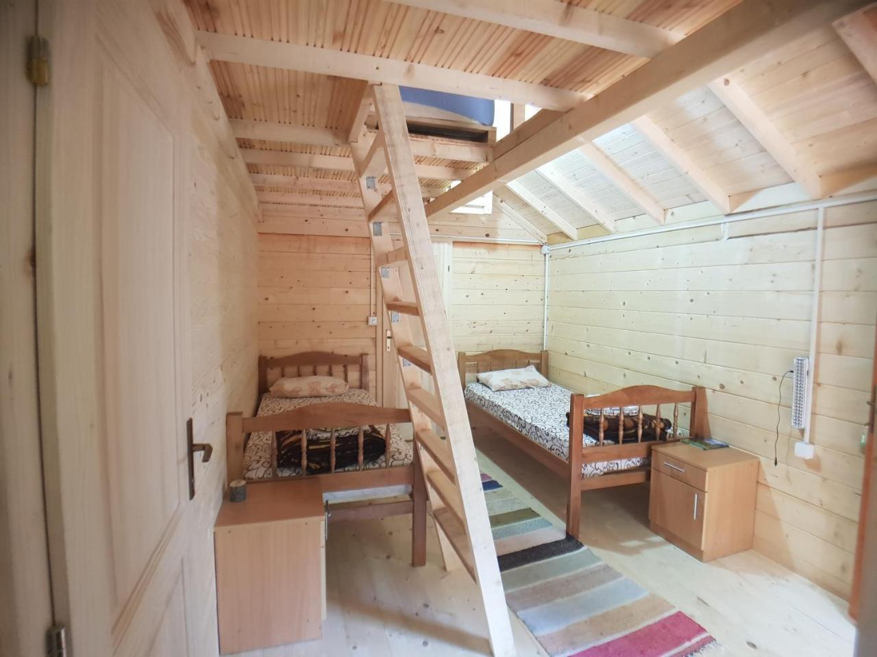Bungalows Katun Maja Karanfil Gusinje Exterior foto